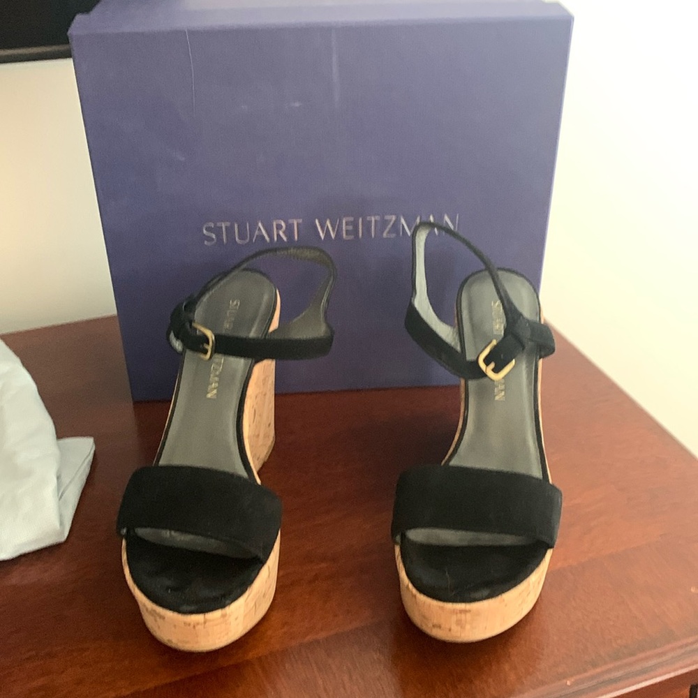 Authentic Stewart Weitzman women’s wedge sandal in black size 38/8B worn once